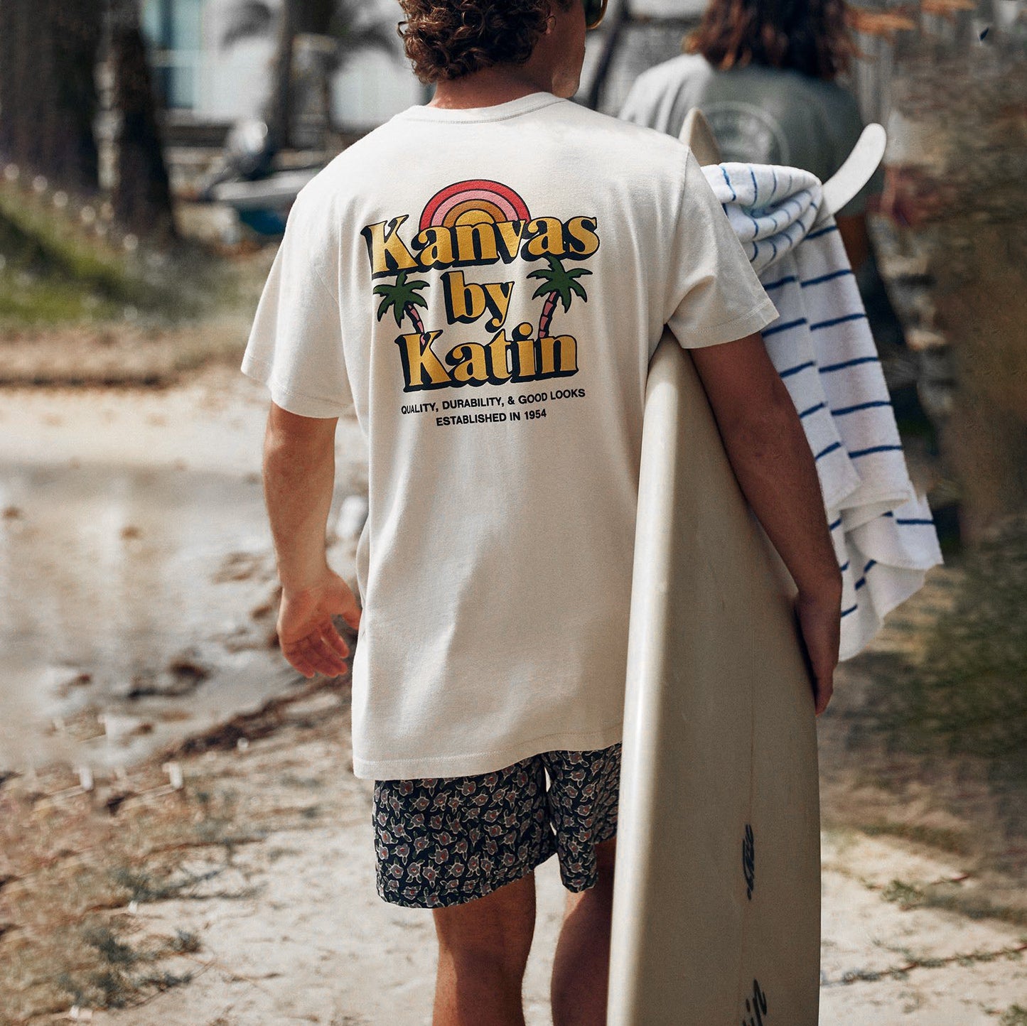 Beach Vacation Graphic Print Men's T-Shirt