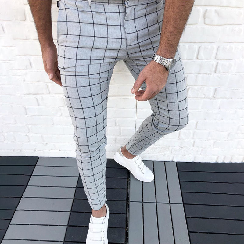 Men's checkered casual chinos