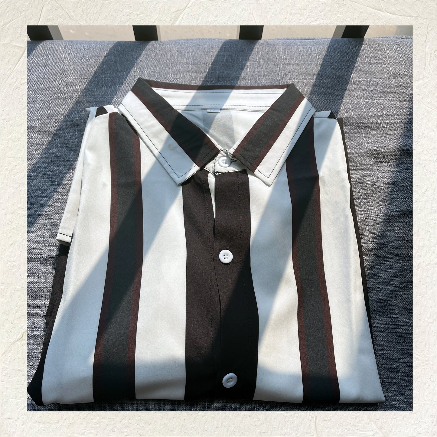 Clearance- Small Defect of Dyeing Spot on Collar
