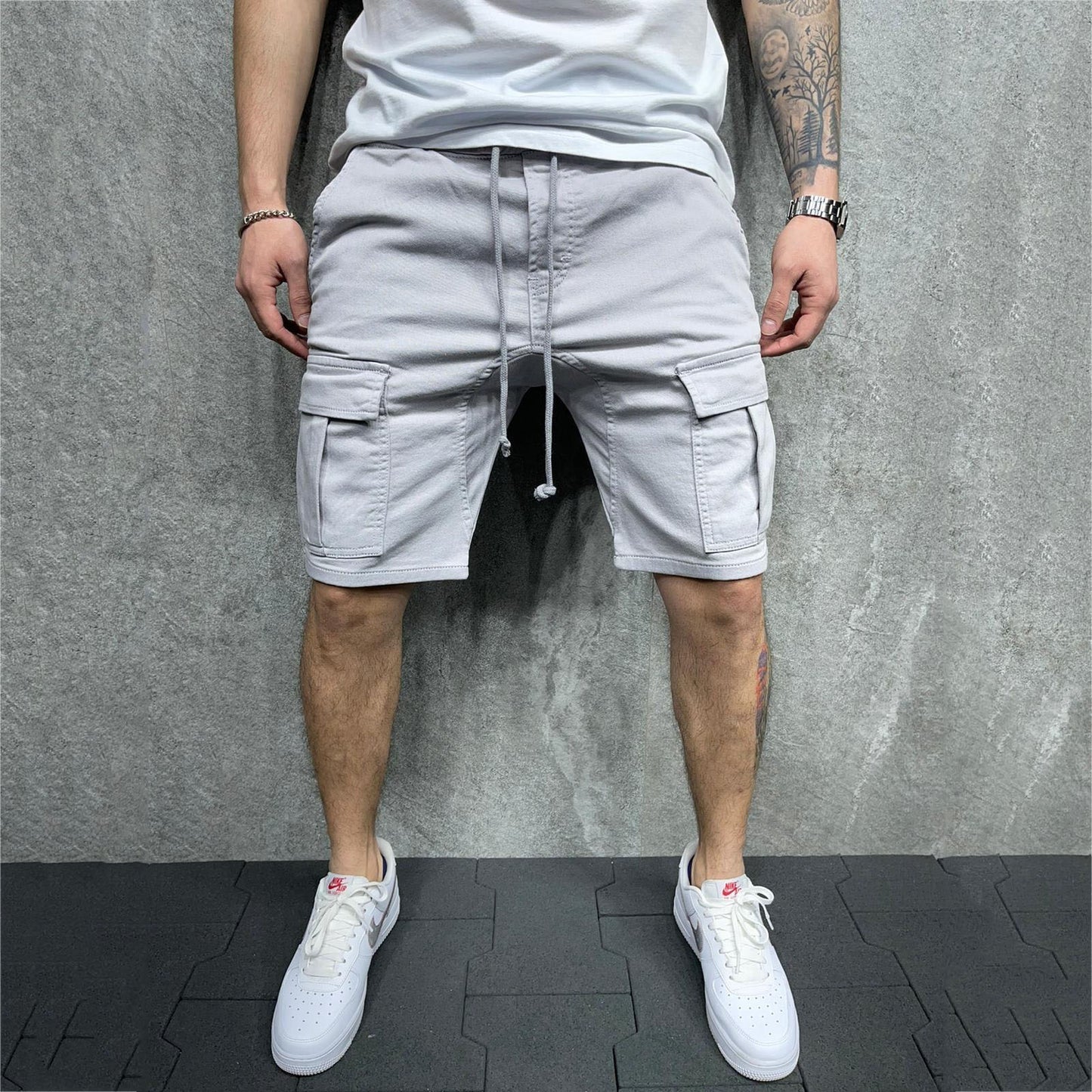 Personality Trendy Multi-pocket Workwear Loose Shorts