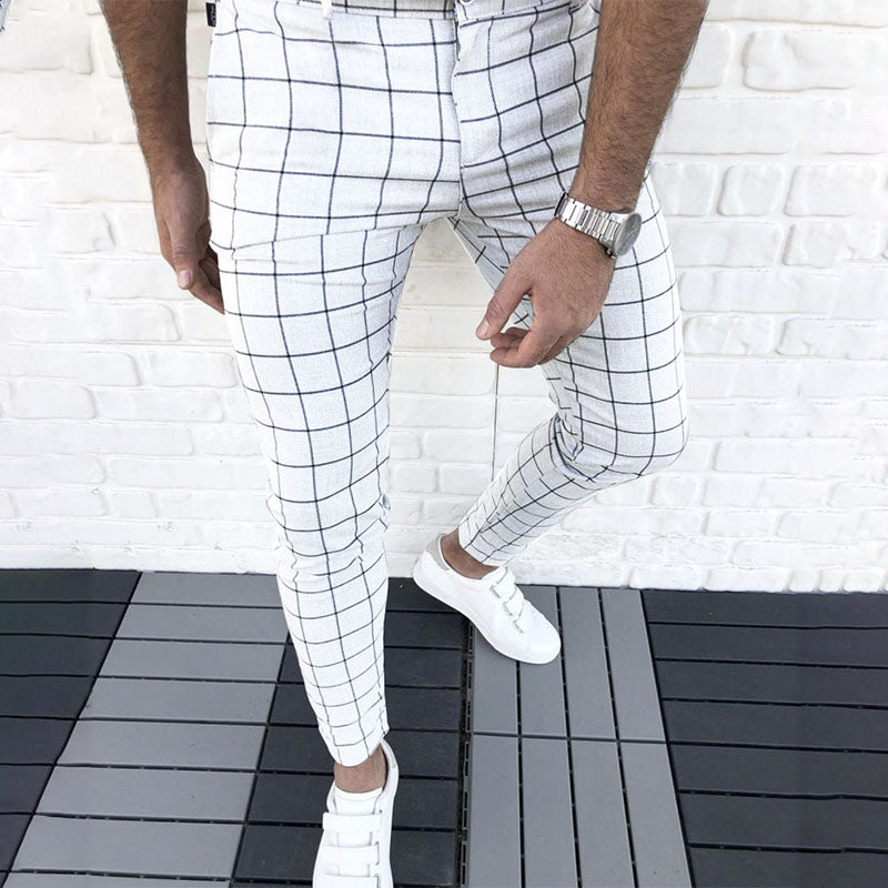 Men's checkered casual chinos
